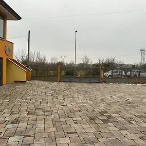 Vendégház La Corte Dell'ulivo, Polazzo
