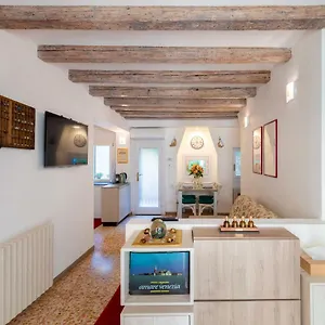 Ca' Marcello Apartment